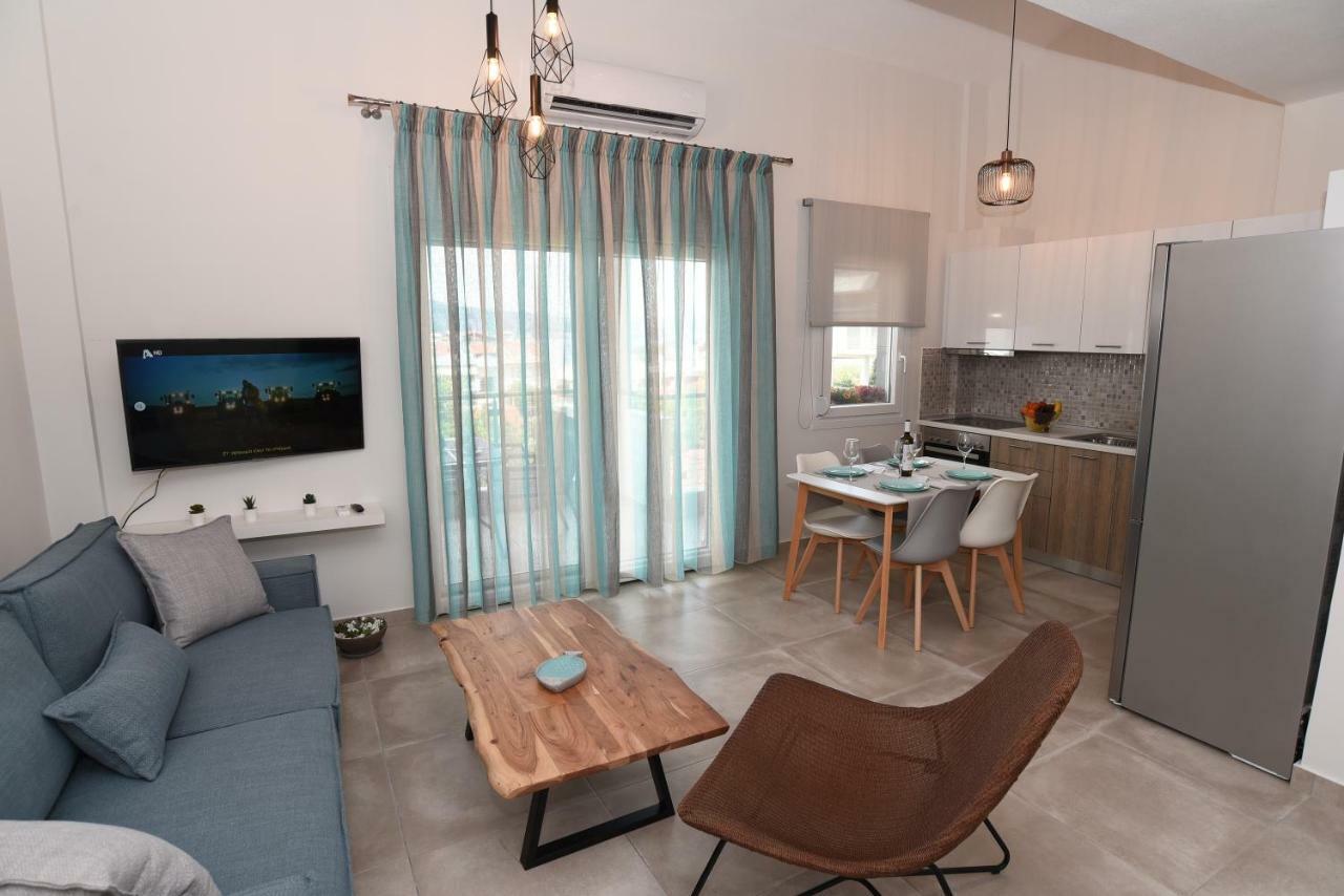 Melia Luxury Suite With Pool Nea Iraklitsa Extérieur photo